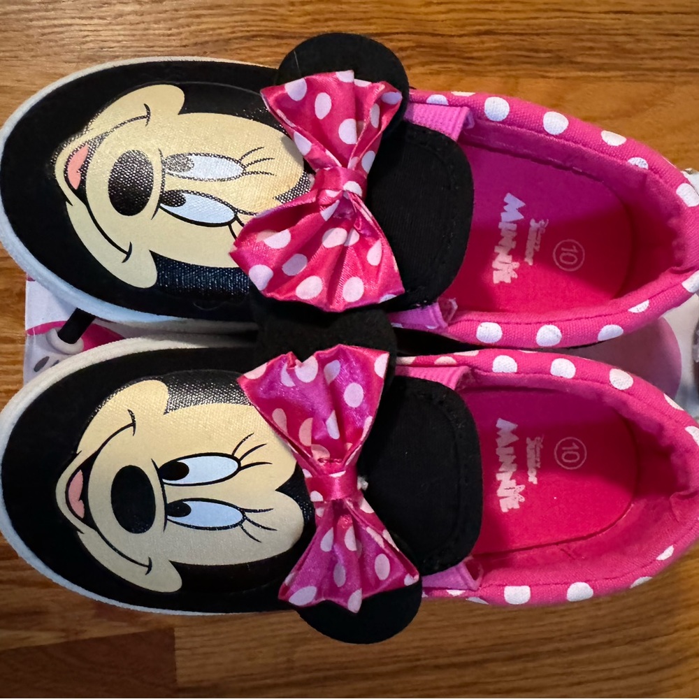 Minnie Mouse Slip On Sneakers
